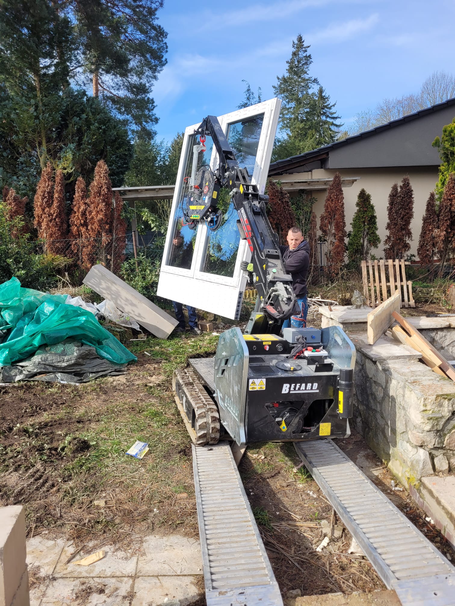 Bauleistungen, Fenster, Carports & Terrassen | HausEner