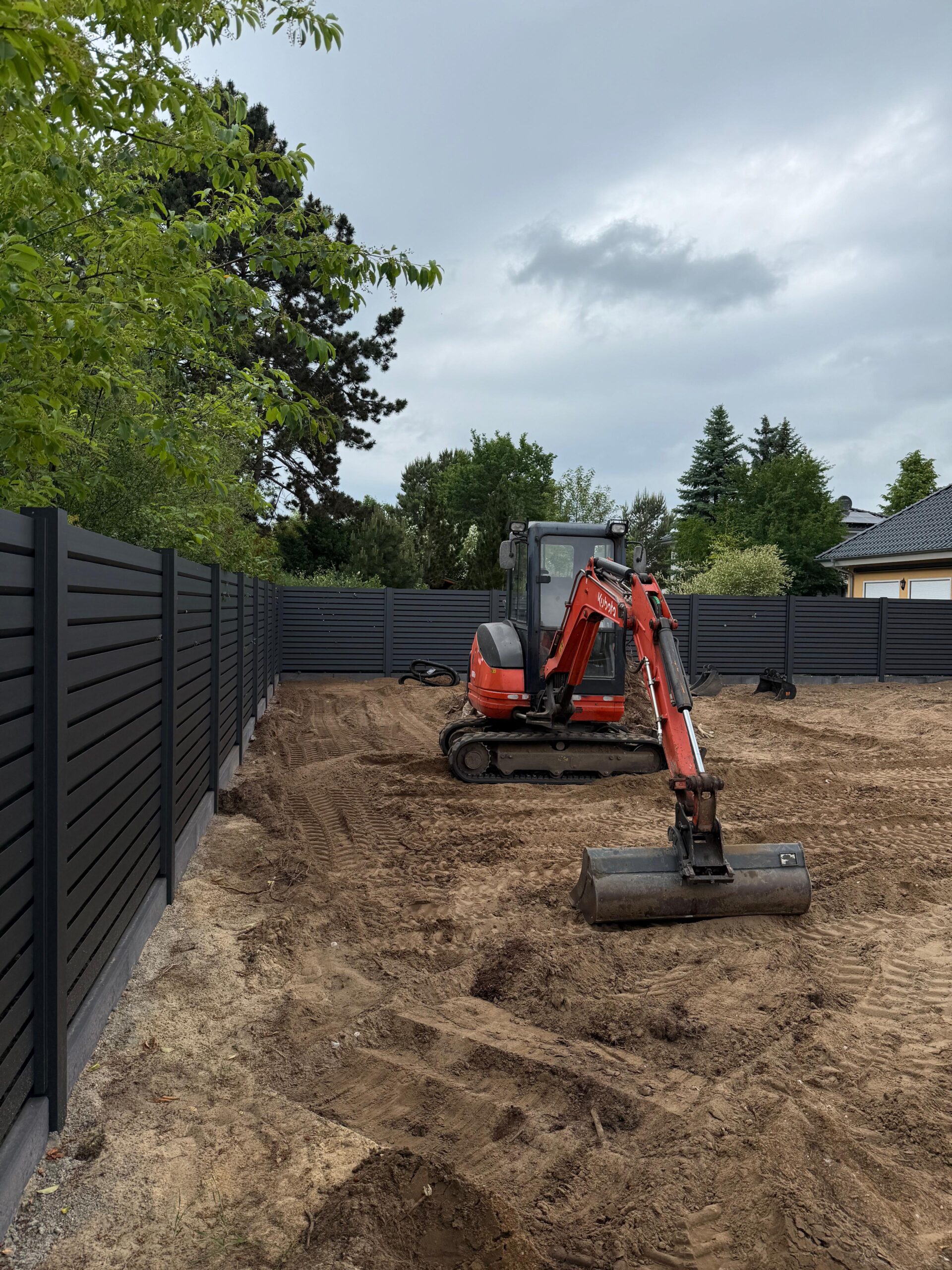 Bauleistungen, Fenster, Carports & Terrassen | HausEner